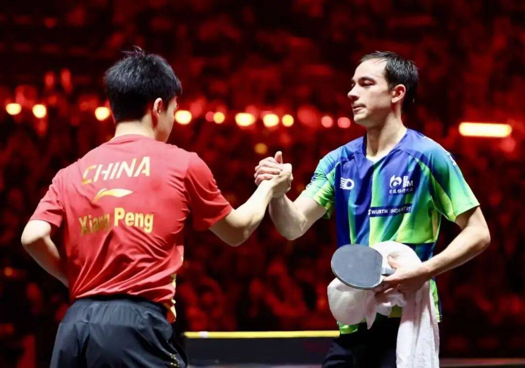 皇冠代理登录地址_孙颖莎、王曼昱女单争金皇冠代理登录地址,王楚钦、向鹏挺进男单4强 | WTT中国大满贯