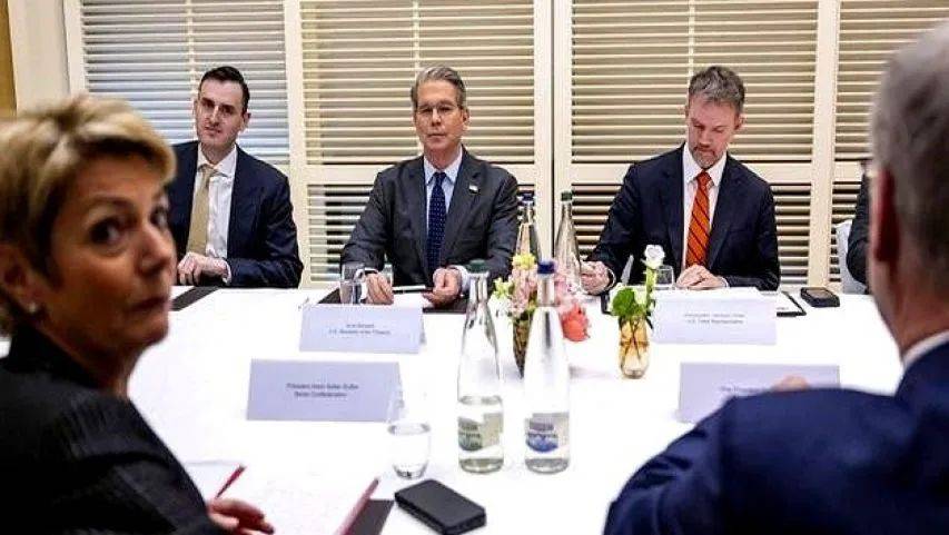 Hga050_特朗普又对华出手Hga050！最高征税1157%！稀土不要了？中美还有的谈吗？