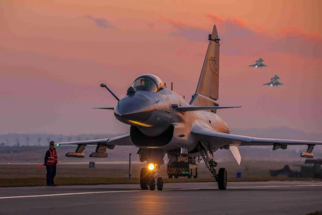 Team Next Level V Nemiga Gaming_俄媒爆料！伊朗放弃苏-35改买歼-10CTeam Next Level V Nemiga Gaming，引进地下生产线？