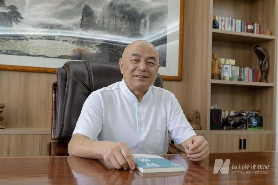 伯恩茅斯vs布伦特福德_“停止发放一切停工待遇伯恩茅斯vs布伦特福德，无力缴纳社保和公积金”，知名公司董事长：已出售所有资产！曾在朋友圈发文卖公司股权