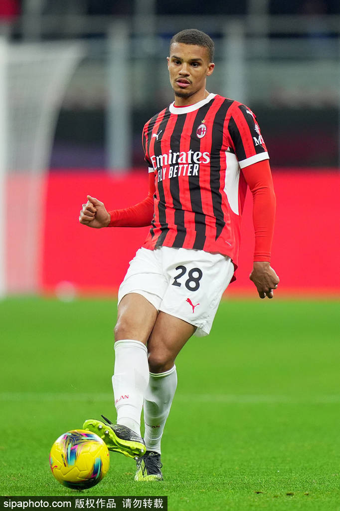 多伦多vs蒙特利尔_AC米兰与多夫比克达成协议：转会谈判进入关键阶段多伦多vs蒙特利尔，罗马急需替代者