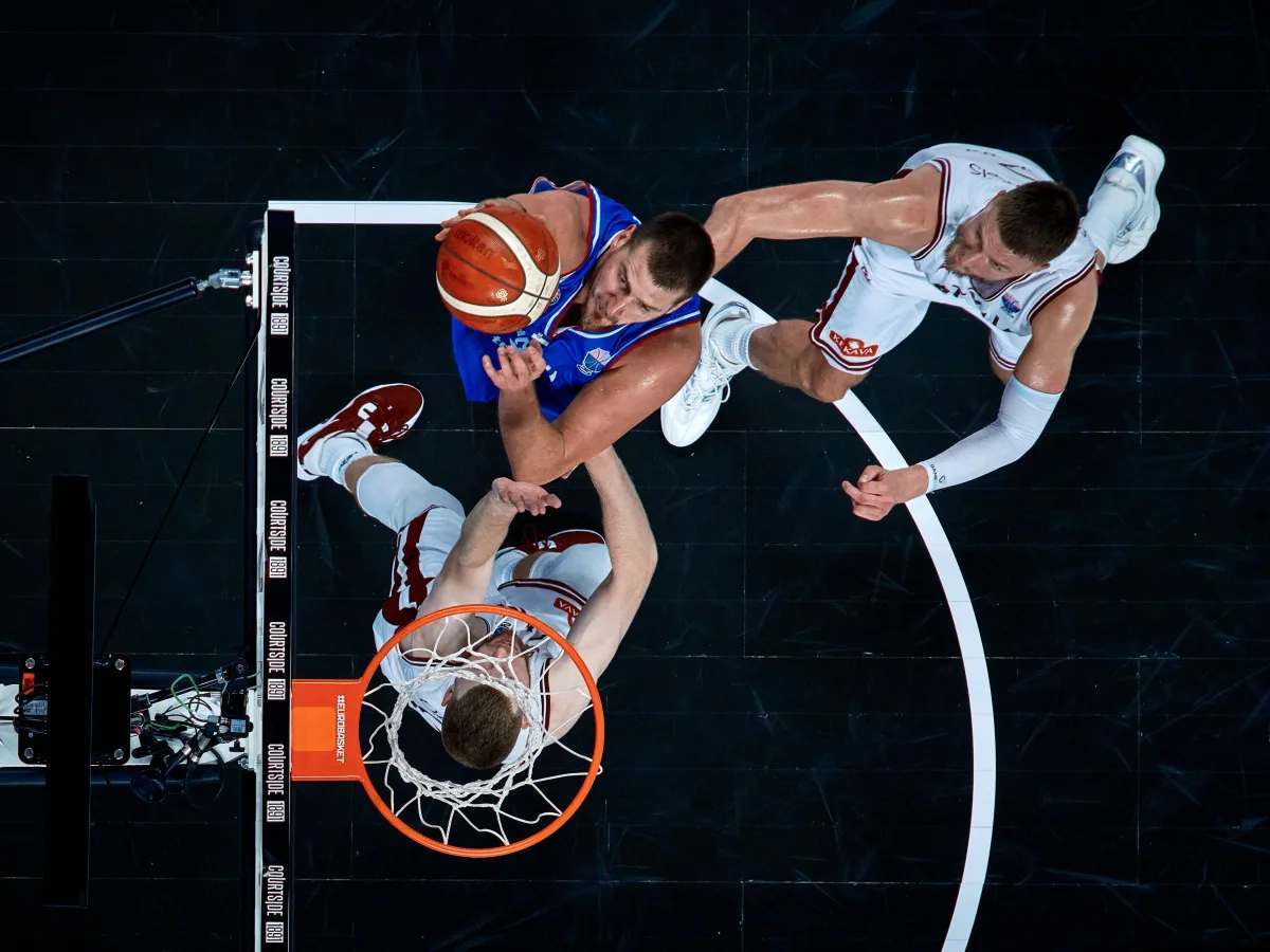 奥兰多城vs温哥华白帽_欧洲杯综述：东契奇39+8+9难换一胜 约基奇39分创纪录