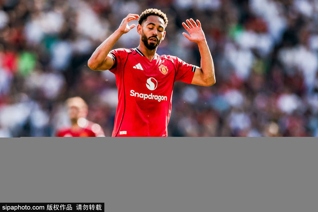 皇冠登1登2登3申请_拉门斯加盟曼联：梦想成真皇冠登1登2登3申请，期待在红魔书写新篇章！