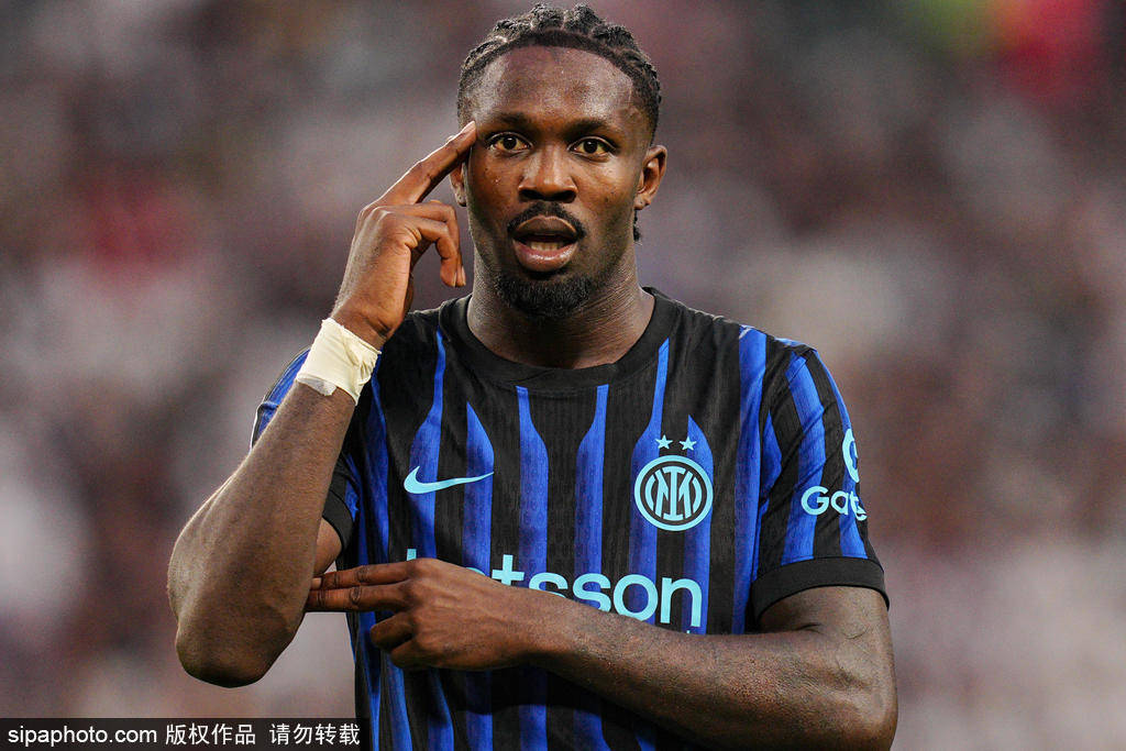 斯托克城 vS 伯明翰 | 疯狂德比斯托克城 vS 伯明翰！意甲-图拉姆兄弟破门 阿季奇神仙球绝杀尤文4-3国米